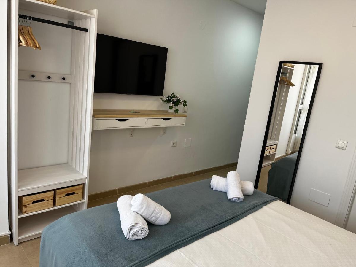 Small Apartament By The Sea มาลากา ภายนอก รูปภาพ